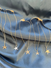 Load image into Gallery viewer, Star Necklace