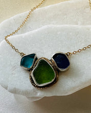 Load image into Gallery viewer, Seaglass Cluster Necklace