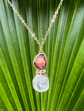 Load image into Gallery viewer, Sun and Moon Necklace