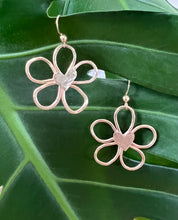 Load image into Gallery viewer, Blooms Groovy Earrings