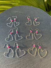 Load image into Gallery viewer, Hammered Heart Earrings