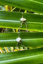 Load image into Gallery viewer, Hammered Heart Earrings