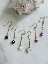 Load image into Gallery viewer, Bella Earrings
