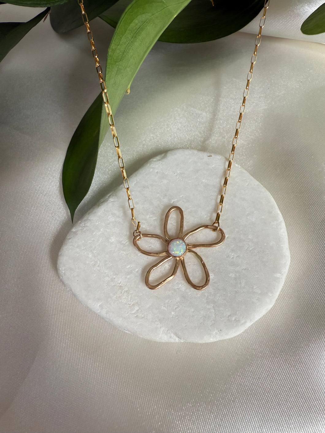 Bloom and Bright Necklace
