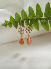 Load image into Gallery viewer, Blooms Stoned Earrings
