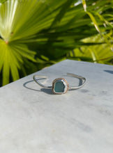 Load image into Gallery viewer, Teal Seaglass and Gold Cuff
