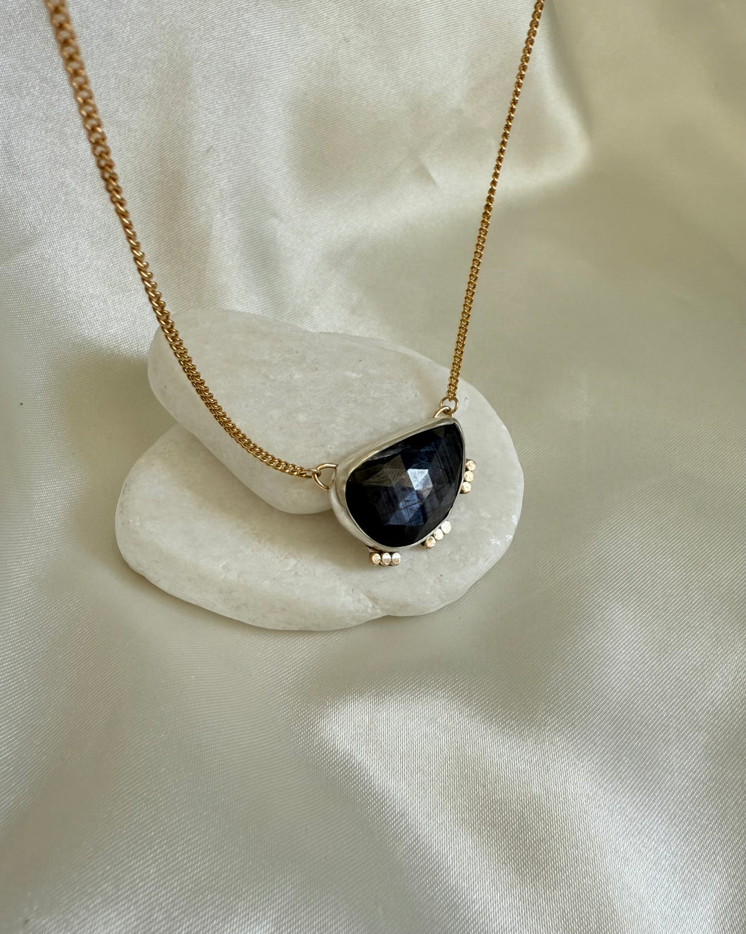 Sapphire Gold Dot Necklace