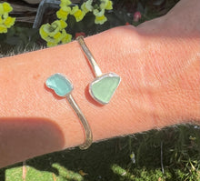 Load image into Gallery viewer, Double Seaglass Wave Cuff
