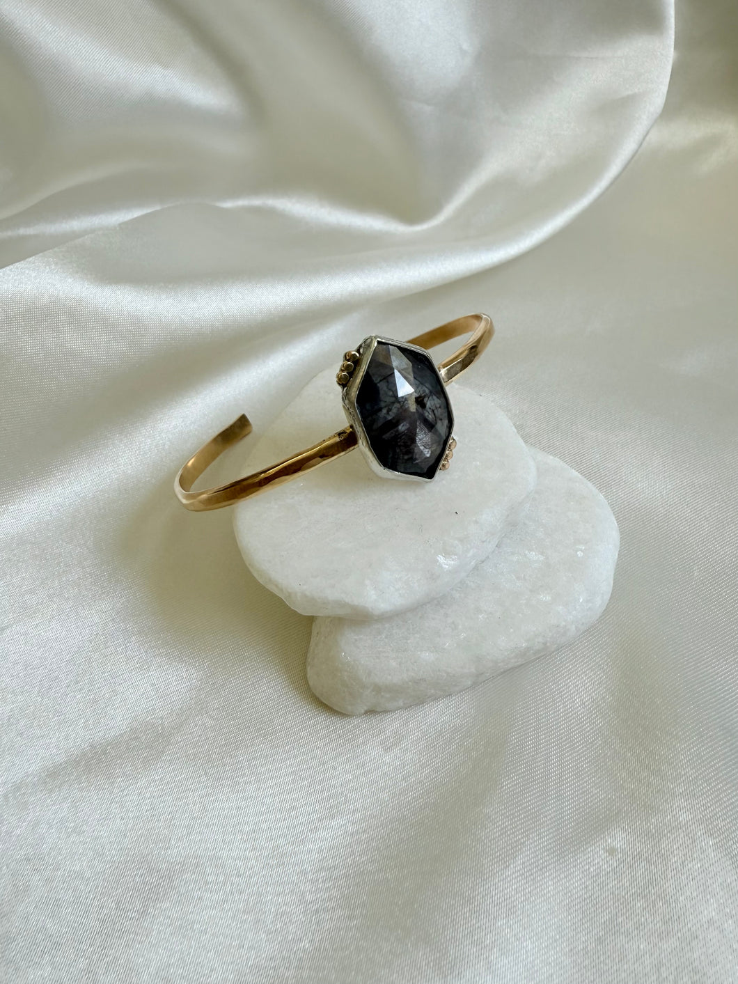 Sapphire (White Sheen) Gold Dot Cuff