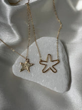 Load image into Gallery viewer, Star Necklace
