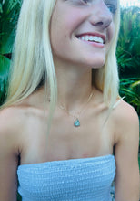 Load image into Gallery viewer, Seaglass Hawaiian Necklace
