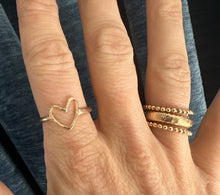 Load image into Gallery viewer, Hammered Heart Rings
