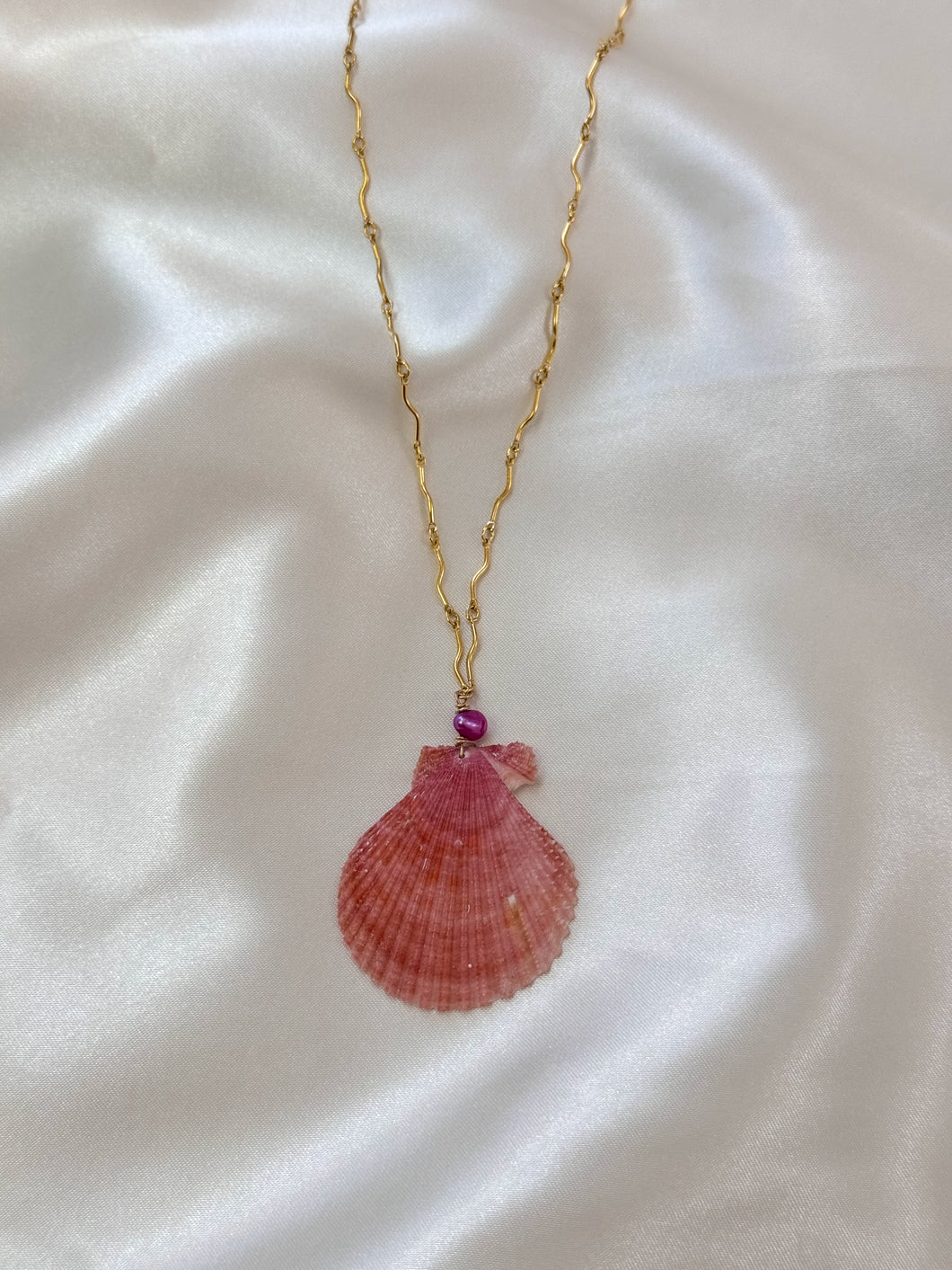 Pinky Shell Necklace