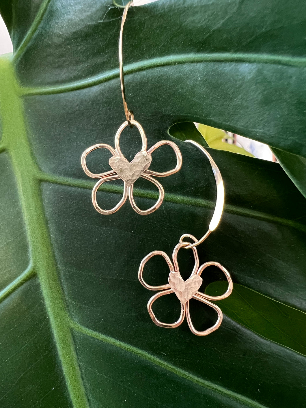 Blooms Groovy Drop Style Earrings