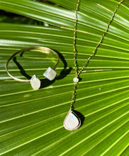 Load image into Gallery viewer, Moonstone Tear Drop Lariat Necklace
