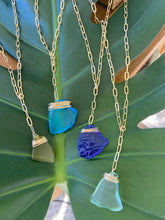 Load image into Gallery viewer, Seaglass Lariat Necklace
