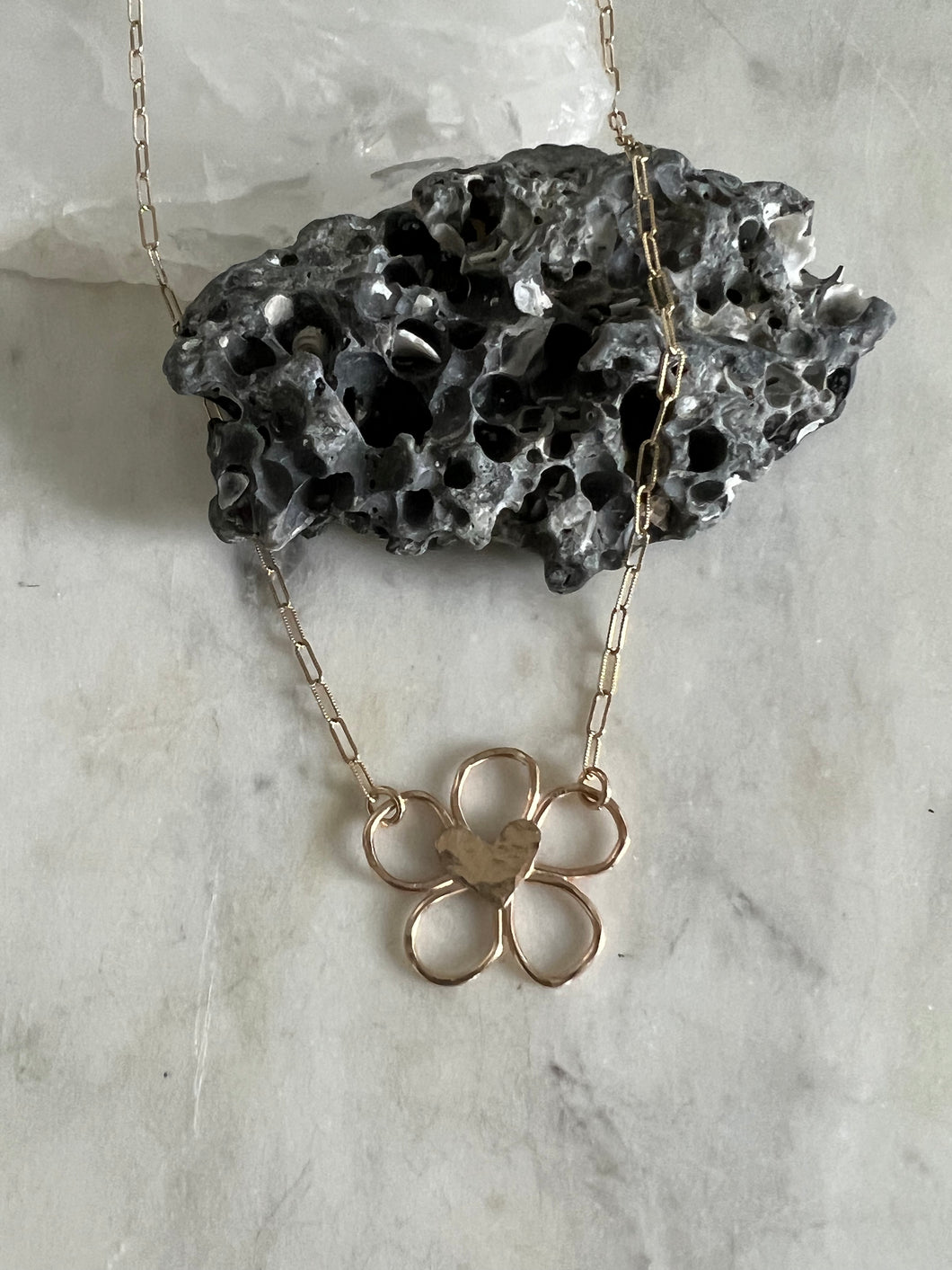 Blooms Groovy Necklace